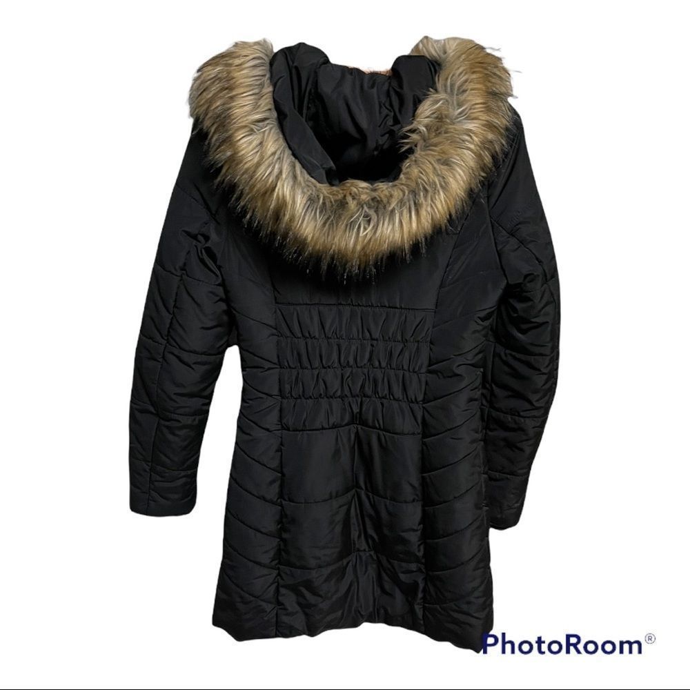 Le Château black long puffer jackets with faux fur trim hood - Picture 2 of 11